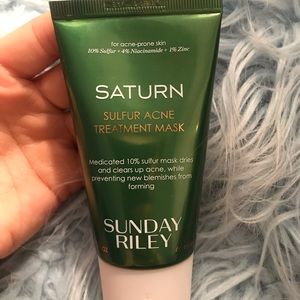 SUNDAY RILEY Saturn Sulfur Acne Treatment Mask